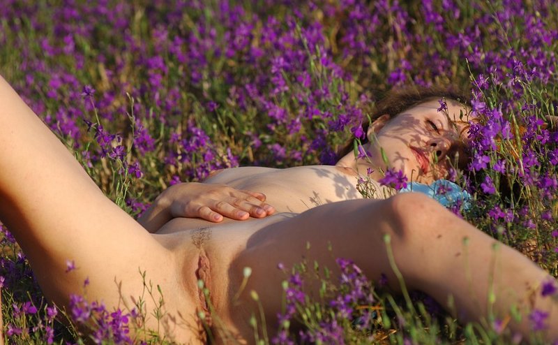 Аничка, 48 лет, 0 размер груди